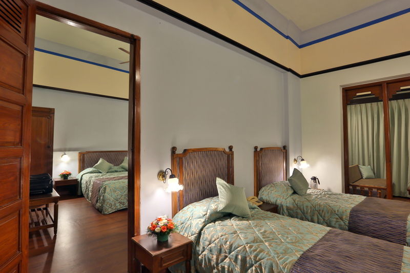 Hotel Mandovi Panaji Exterior foto