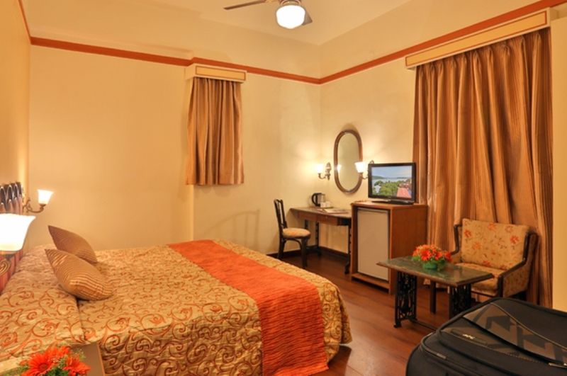 Hotel Mandovi Panaji Exterior foto